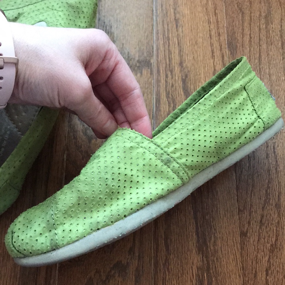 Lime Green Jersey Toms - Picture 5 of 13